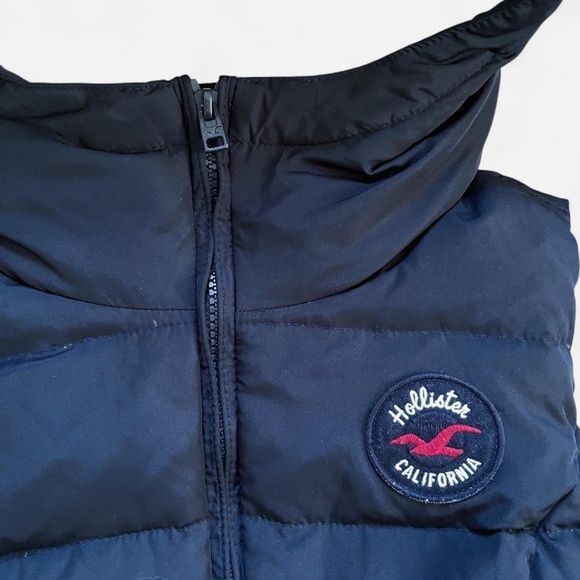 Hollister Y2K navy Sherpa lined hooded vest - Picture 2 of 5
